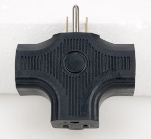Elation EC3FER Black Edison 3-Outlet Tri-Tap Power Splitter