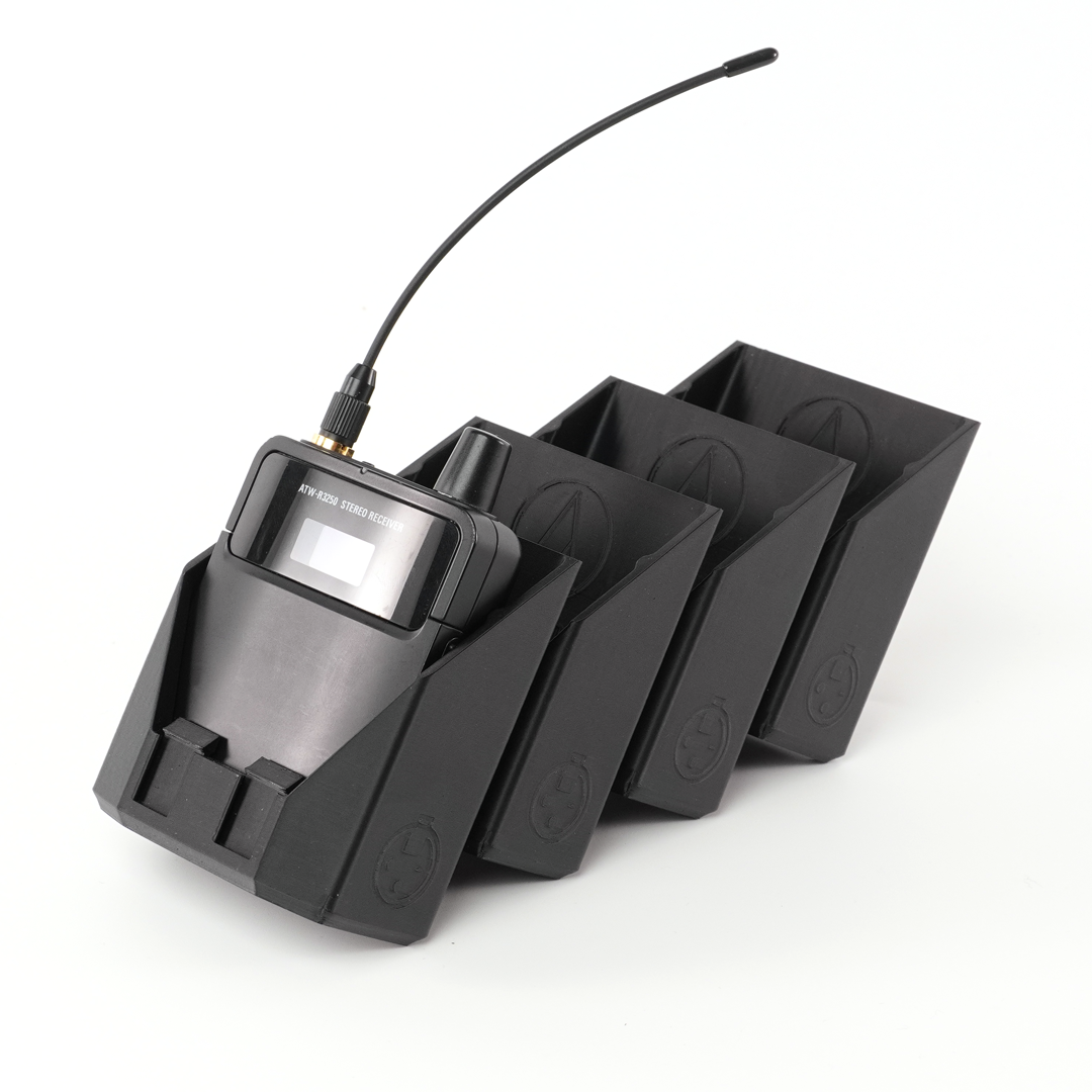 StageStrike packHolder(4) - 4 Wireless Bodypack Transmitter Organizers